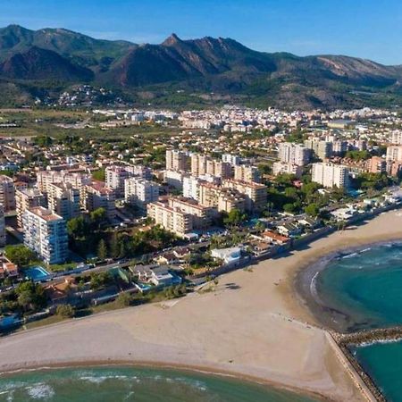 Nuevo Apartamento Moderno En Benicasim Con Terraza Y A Minutos De La Playa Benicassim Exterior photo