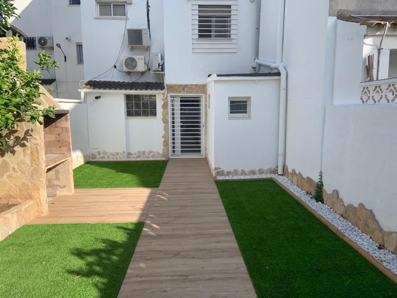 Nuevo Apartamento Moderno En Benicasim Con Terraza Y A Minutos De La Playa Benicassim Exterior photo
